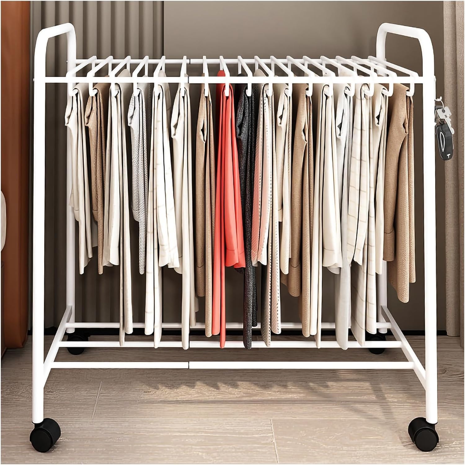 Perchero portátil de pie para Pantalones + 24 Perchas y Ruedas móviles, Estante Organizador Multifuncional para Pantalones Vaqueros, Bufandas, Faldas, tendedero y Soporte de Almacenamiento p