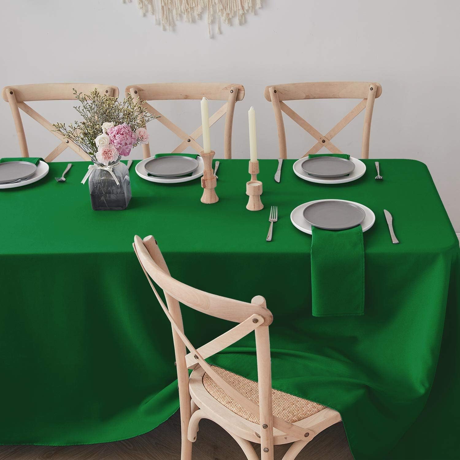 VEEYOO Rectangle Tablecloth 60x84 inch - Green Table Cloth for Rectangle Table, Stain and Water Resistant Washable Tablecloth, Wrinkle Free Table Cover for Dining, Parties, Buffet