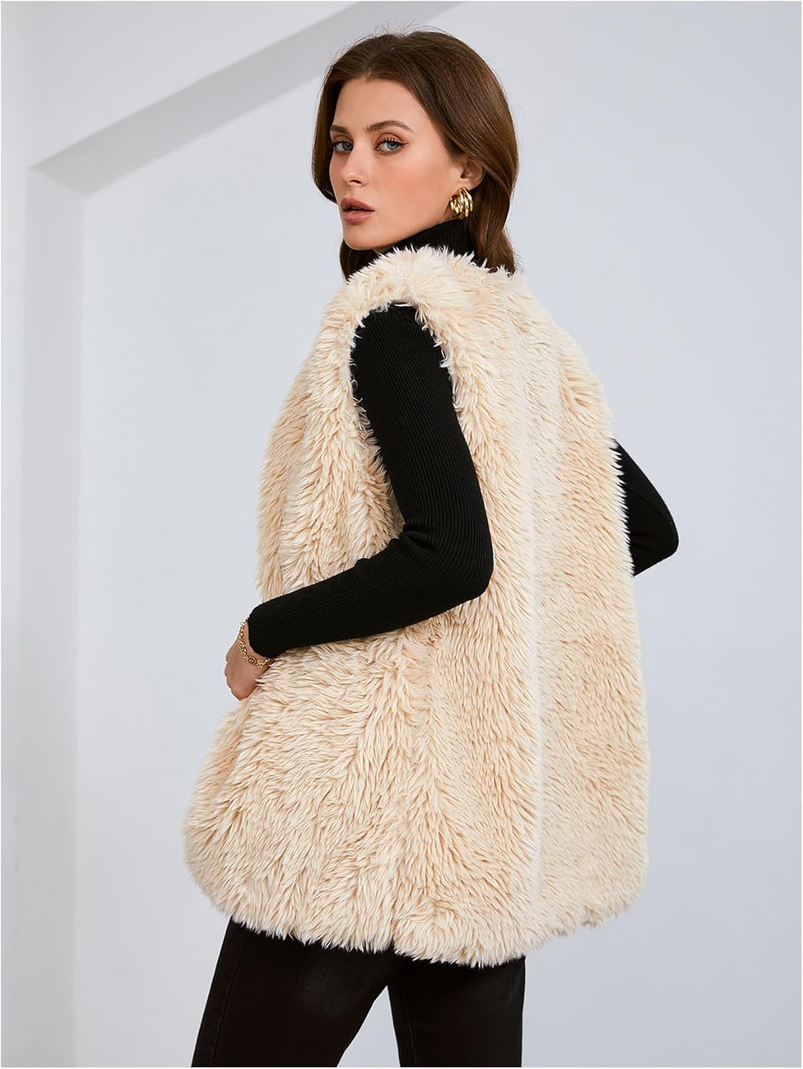 Verdusa Women's Fuzzy Faux Fur Sleeveless Vest Teddy Coats Open Front Plush Waistcoat Outerwear - Image 2