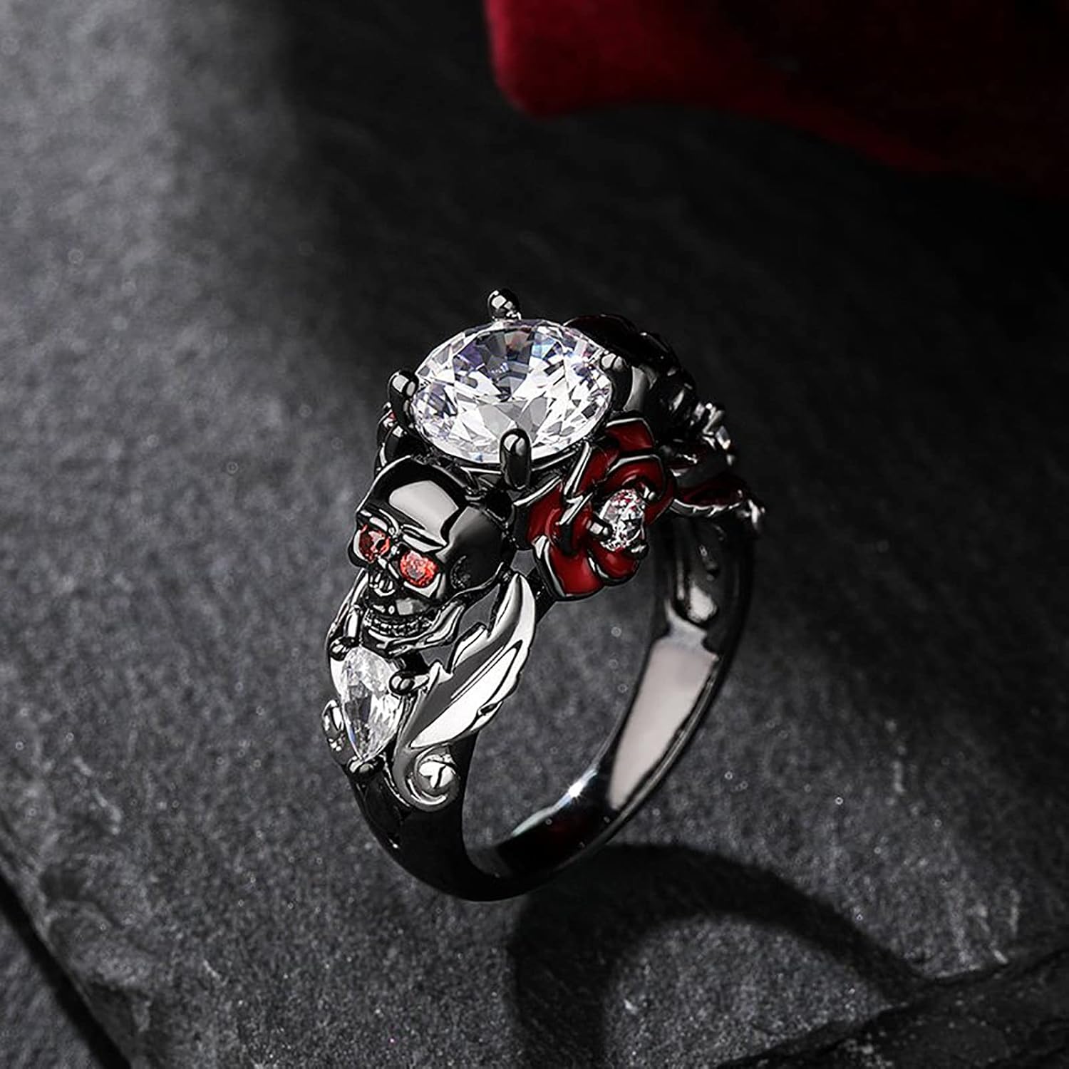 Jeulia 2.55ct Skull Engagement Ring Sets Sterling Silver Heart Cut Red Diamond Ruby Rings Cubic Zirconia Wedding Promise Anniversary Romantic Jewelry for Women Grils Bridal with Gift Box