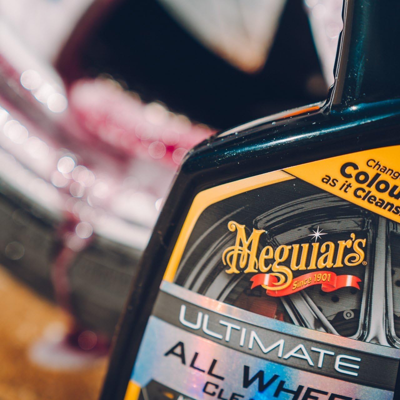 Meguiar's Ultimate All Wheel Cleaner Iron Remover 709ml, Changes Colour as it Cleans! - G180124EU, Brown,Purple — view 10