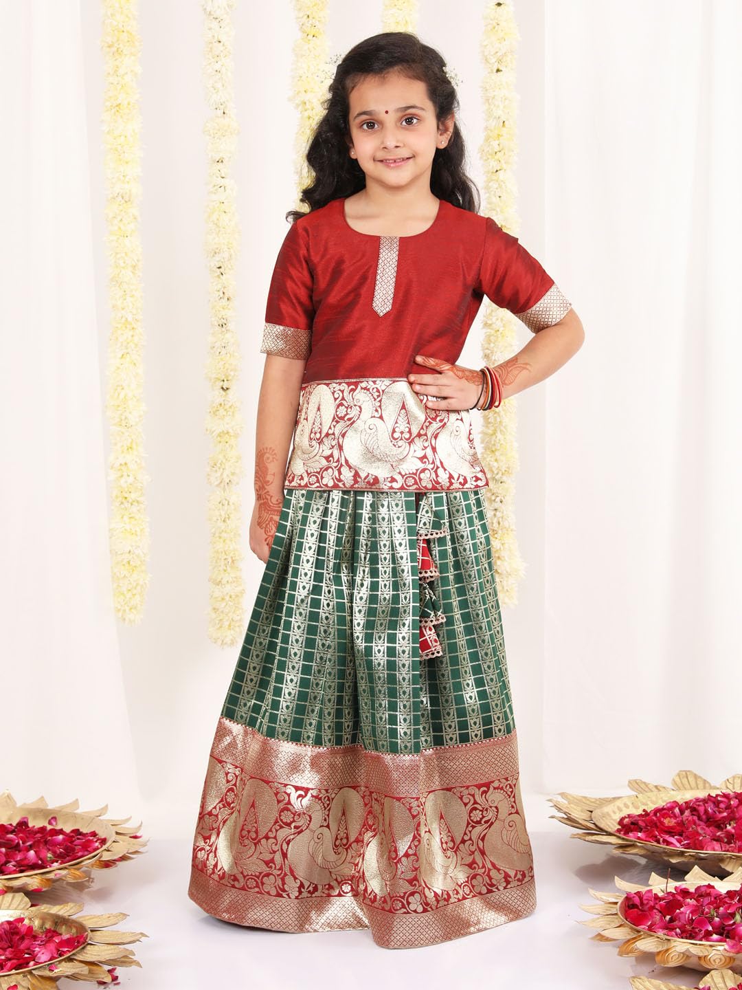 Jbn Creation Silk Blend Girls South Indian Style Pavda Pattu Lehenga (Jbnglc050Gn_34L_Maroon And Green_12 Years-13 Years)