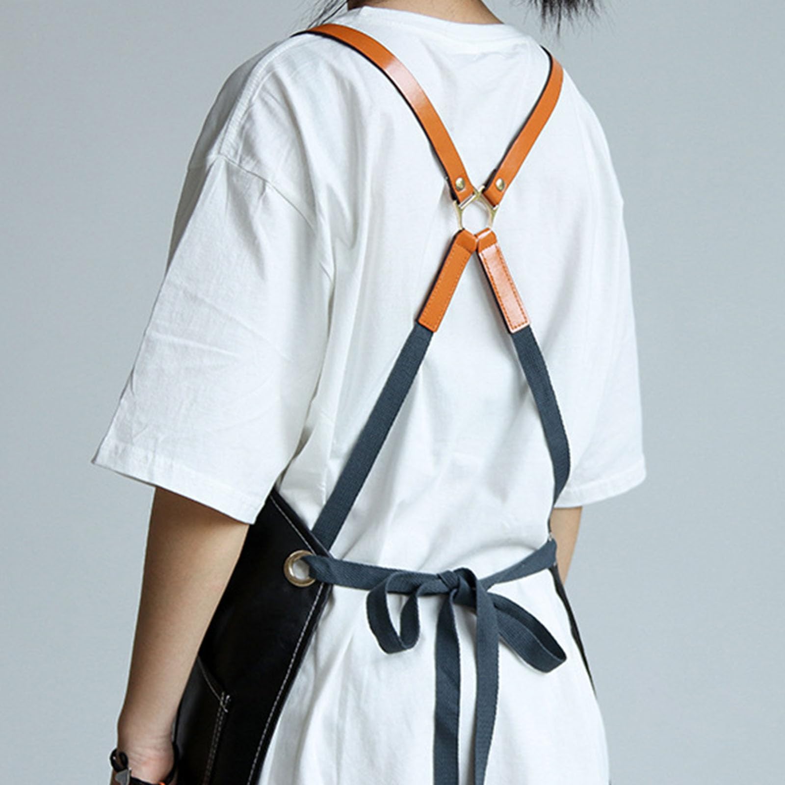 Grembiule da Lavoro in Pelle Regolabile Incrociato sulla Schiena Grembiuli Impermeabili con 3 Tasche per Uomo E Donna Adatto per Ristoranti Camerieri Parrucchieri Black,One Size