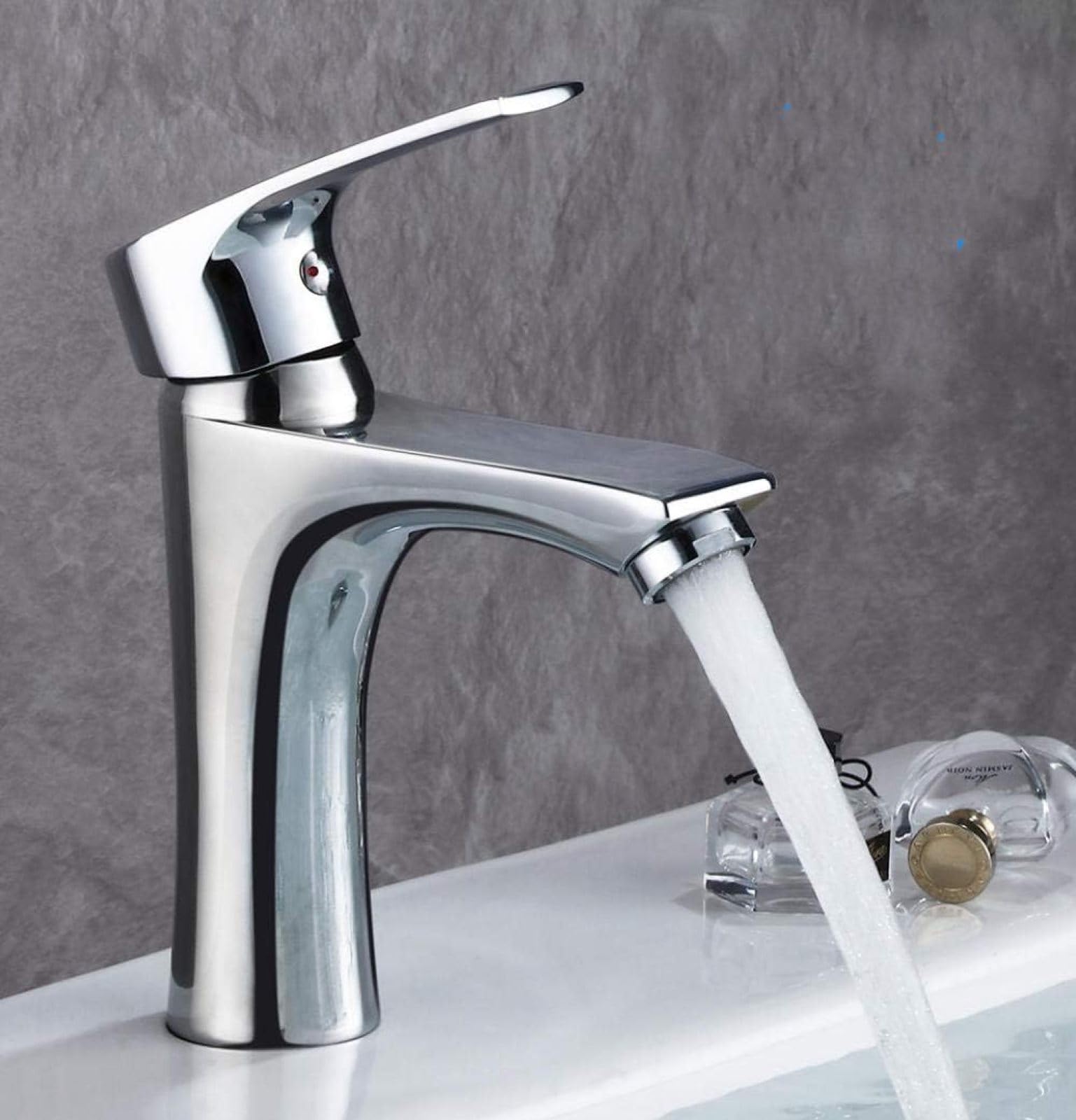 Robinet d'eau à levier unique en finition polie brillante pour vasque - 8