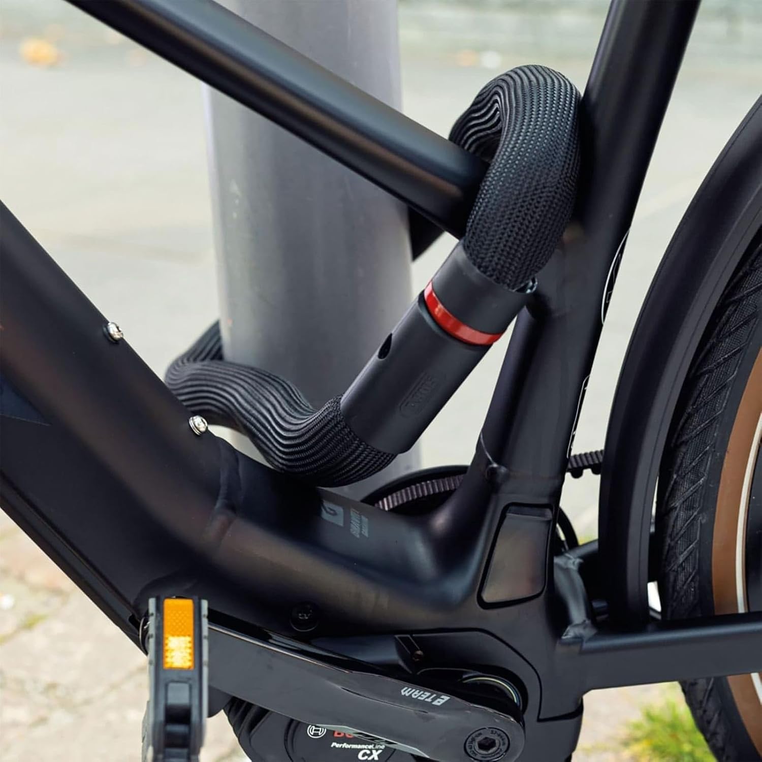 ABUS Goose Lock Chain Lock - Bendable, Rattle-Free Bicycle Lock Made of Hardened Steel - 6 mm Thick - 110 cm Long - with Key - ABUS Security Level 7 - Black