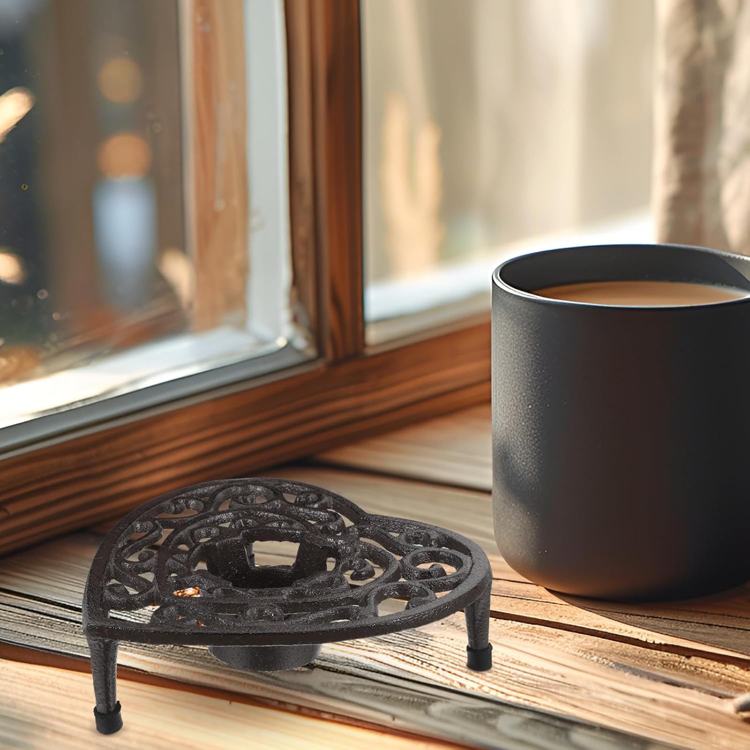 Cast Iron Teapot Warmer Tripod Stand Heart-Shaped Tealight Holder Vintage Coffee and Tea Warmer Trivet for Hot Dishes Milk and Beverage Heating