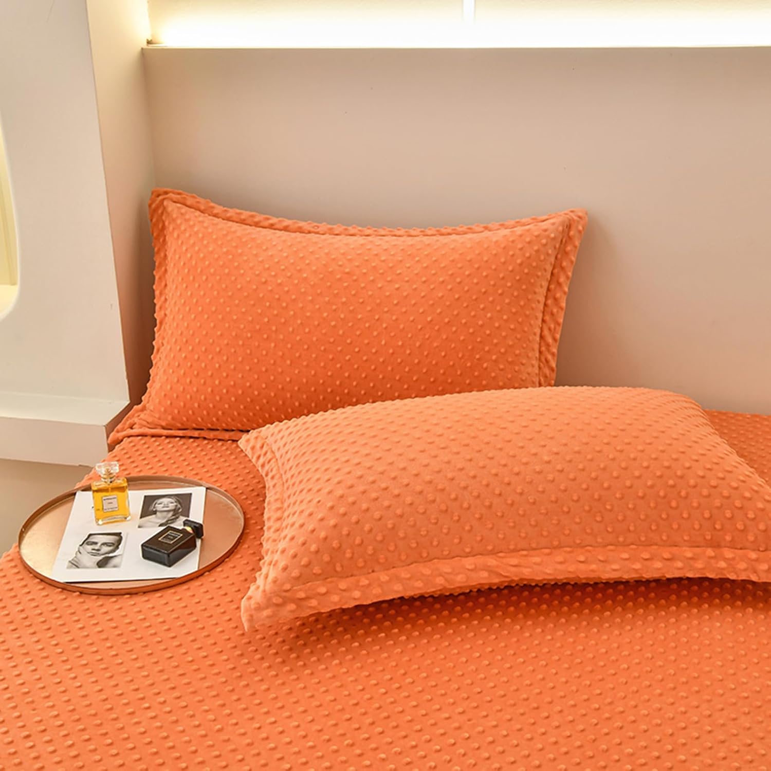 ZIQINPSQ Coral Velvet Fitted Sheet-Thickened Cold-Resistant and Warm Bed Sheets-Soft Velvet Fleece Fitted Sheets with-Elastic All Around. (Orange, Twin XL)