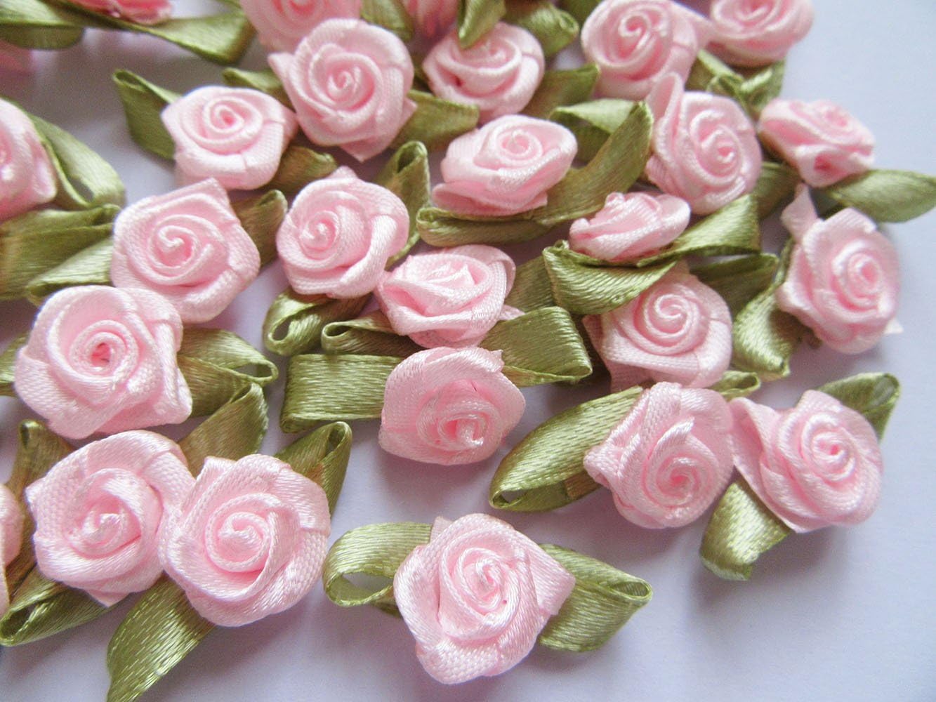 YYCRAFT Pack of 100 pcs Pink Satin Ribbon Rose w/ Leaf Wedding Bride Appliques/Craft