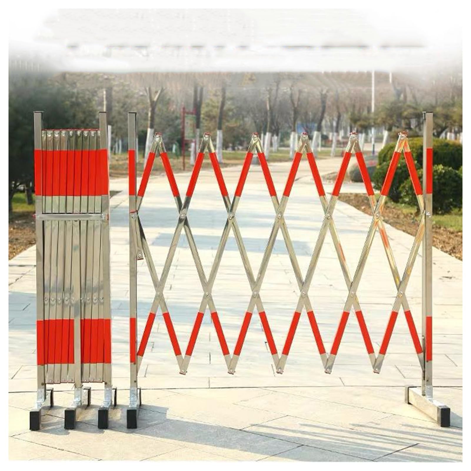 WQPMNYG Security Barrier,Telescopic Stainless Steel Traffic Guardrail, Portable Foldable Safety Railing for Outdoor Road & Garage, Space-Saving Isolation Fence (L300cm/9.8ft)
