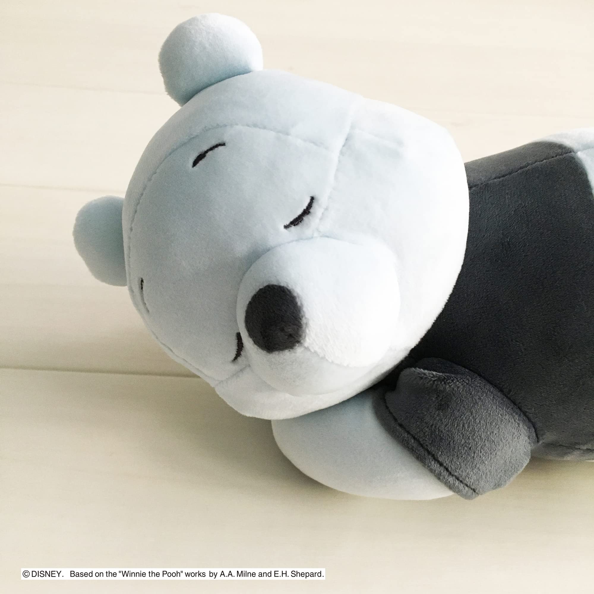 Amazon.co.jp: MORIPiLO くまのプーさん 抱き枕 ディズニー すやすや