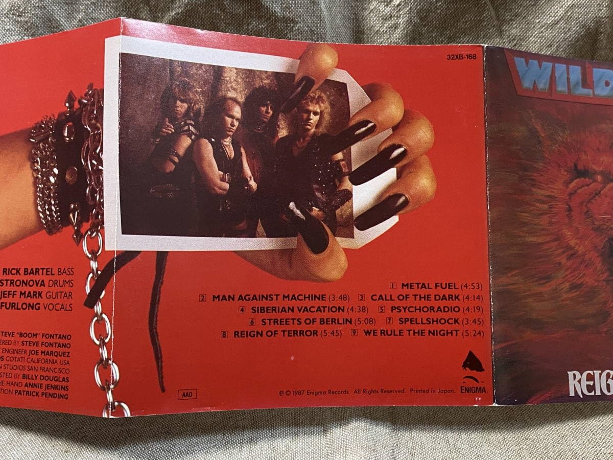 US正統派メタル] WILD DOGS - REIGN OF TERROR 32XB-168 国内初版 日本 