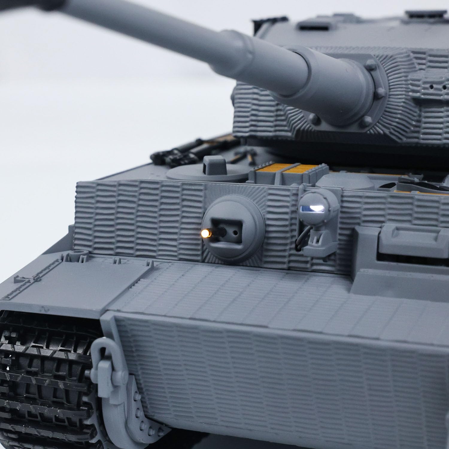 TOUCAN RC HOBBY Tanque de batalla RC 1/24 Taigen Tiger I con control remoto infrarrojo de combate militar