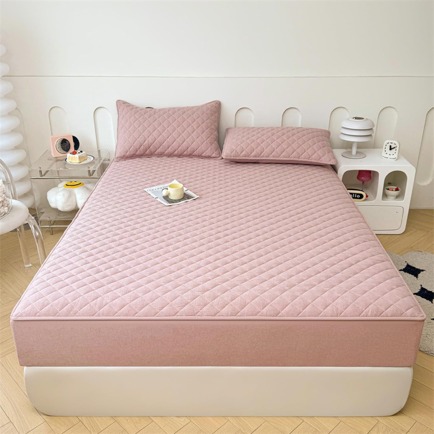 Fitted Sheet for Single Bed, Double Bed, Quilted Bed Sheet Made of Pure