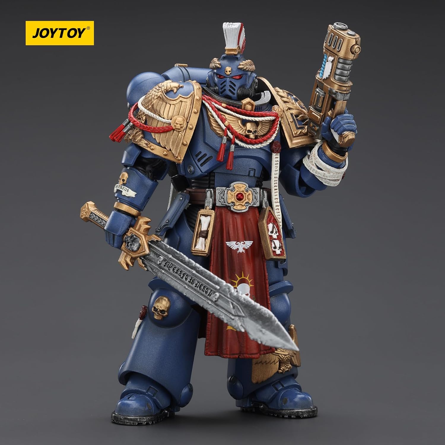 JOYTOY Warhammer 40k Space Marine 2, Ultramarines Relic Primus Armour with Plasma Pistol and Combat Blade 1/18 Action Figure Collect and Display Model