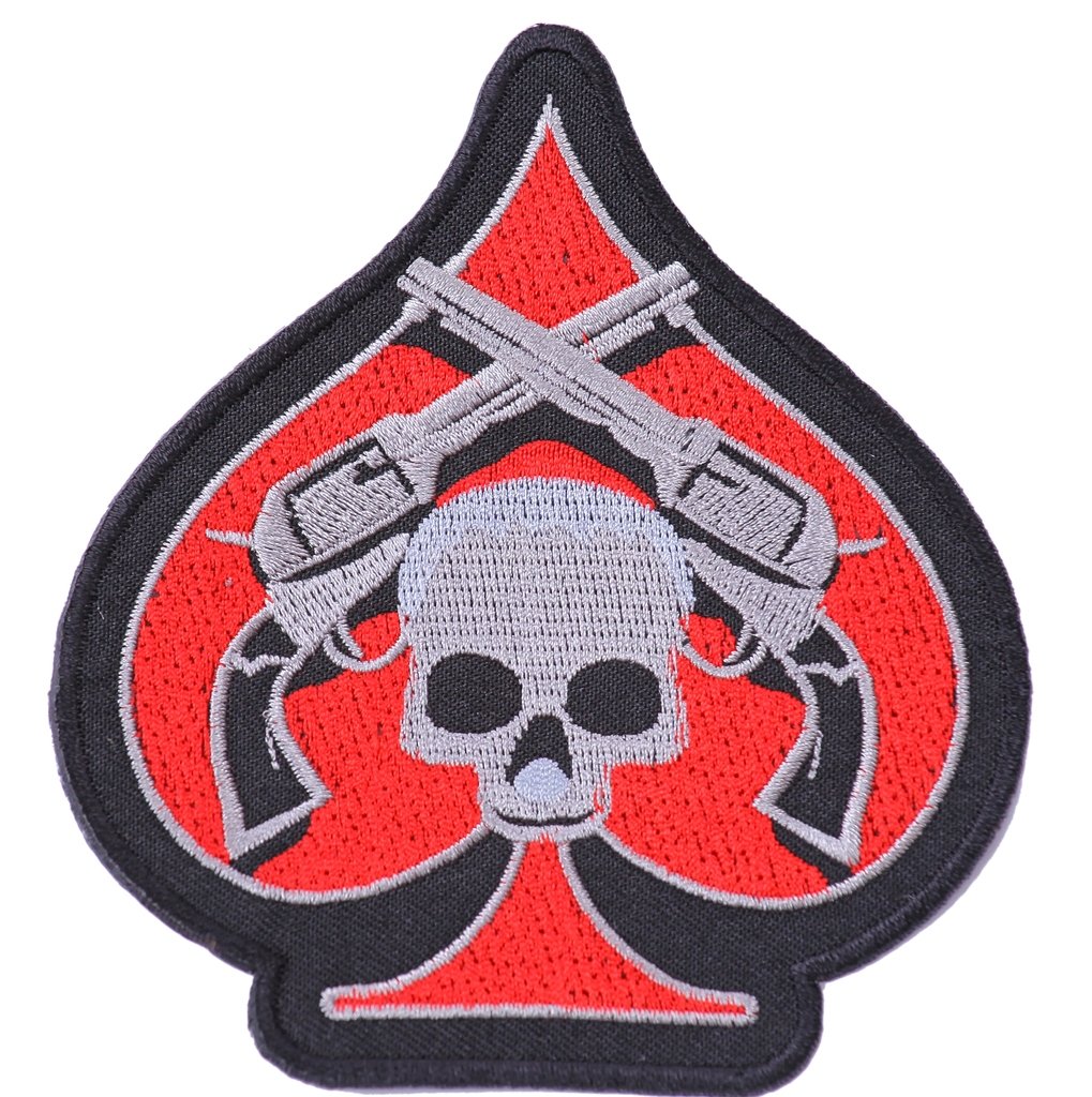 Pirata Teschio - Toppe Termoadesive adesivi Toppa Ricamate, Misura: 7 x 7,4 cm