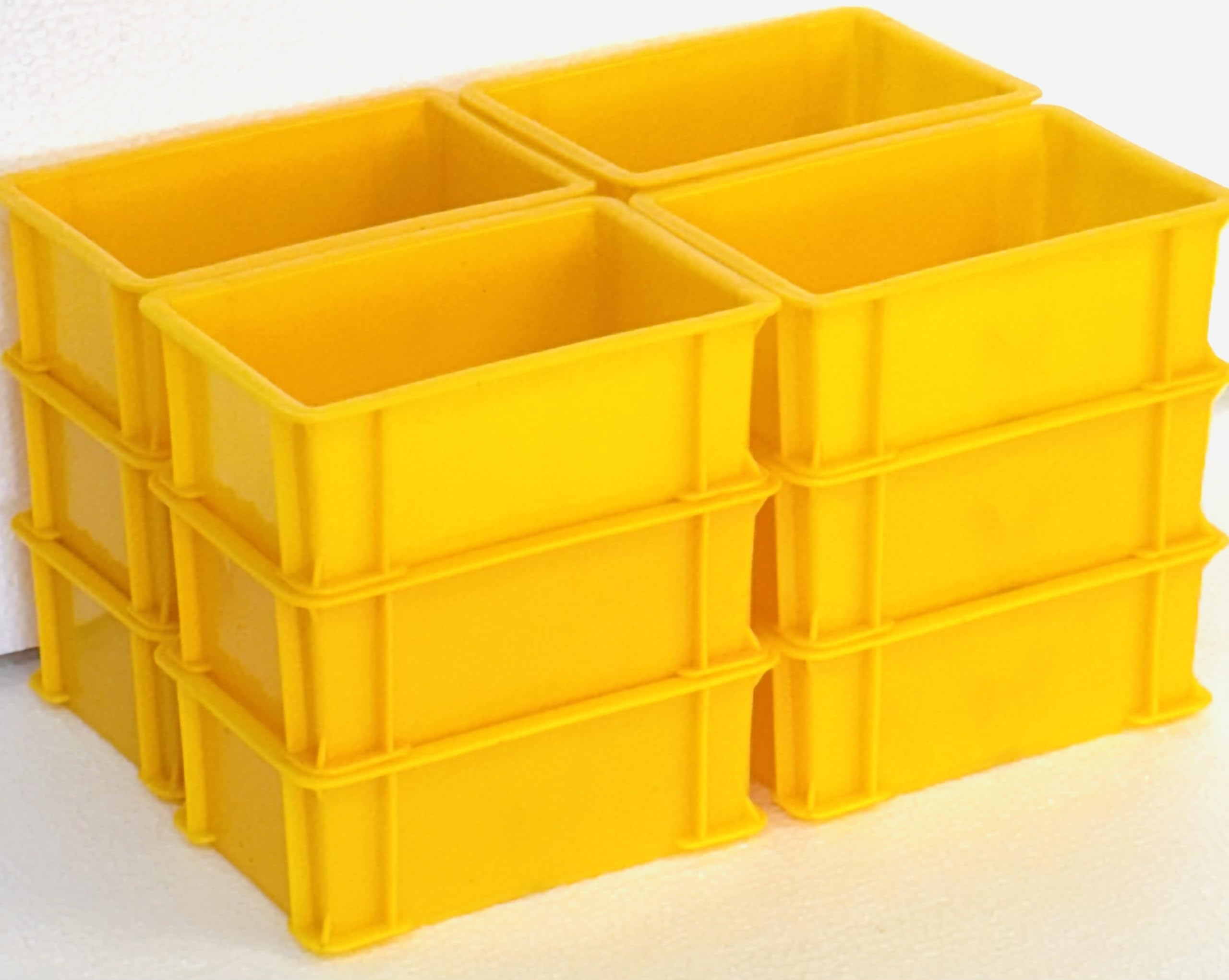 Amazon.co.jp: プラスチックコンテナ黄色 12個セット[145×95×54mm]BOX