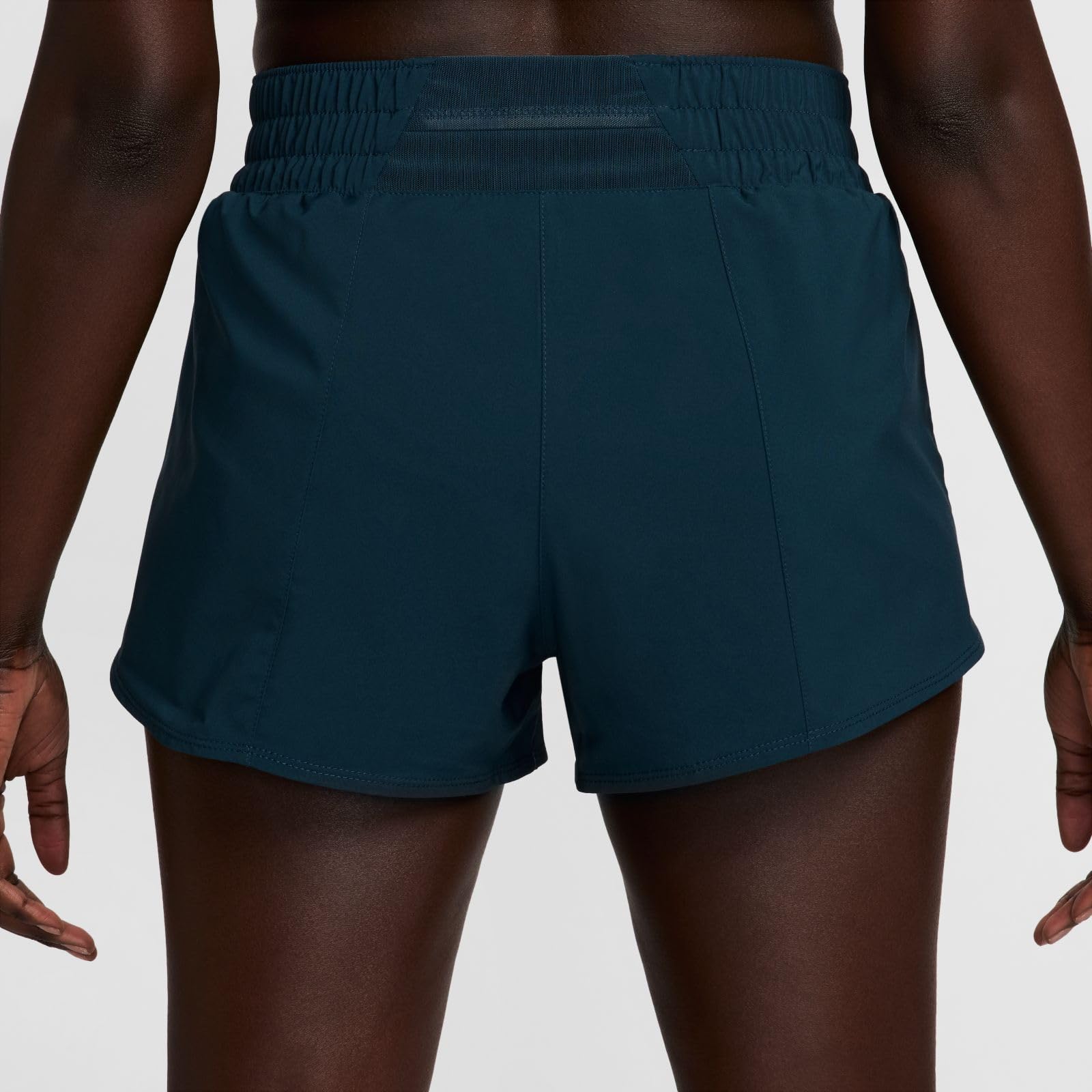 NIKE Nike One Dri-fit-shorts Mit Mittelhohem Bund Und Futter Für Damen (Ca. 7,5 Cm) - Shorty Kobiety