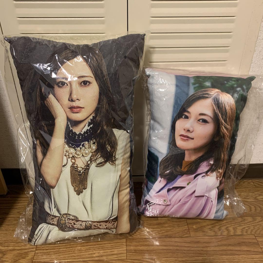 乃木坂46与田祐希BIG変顔クッション