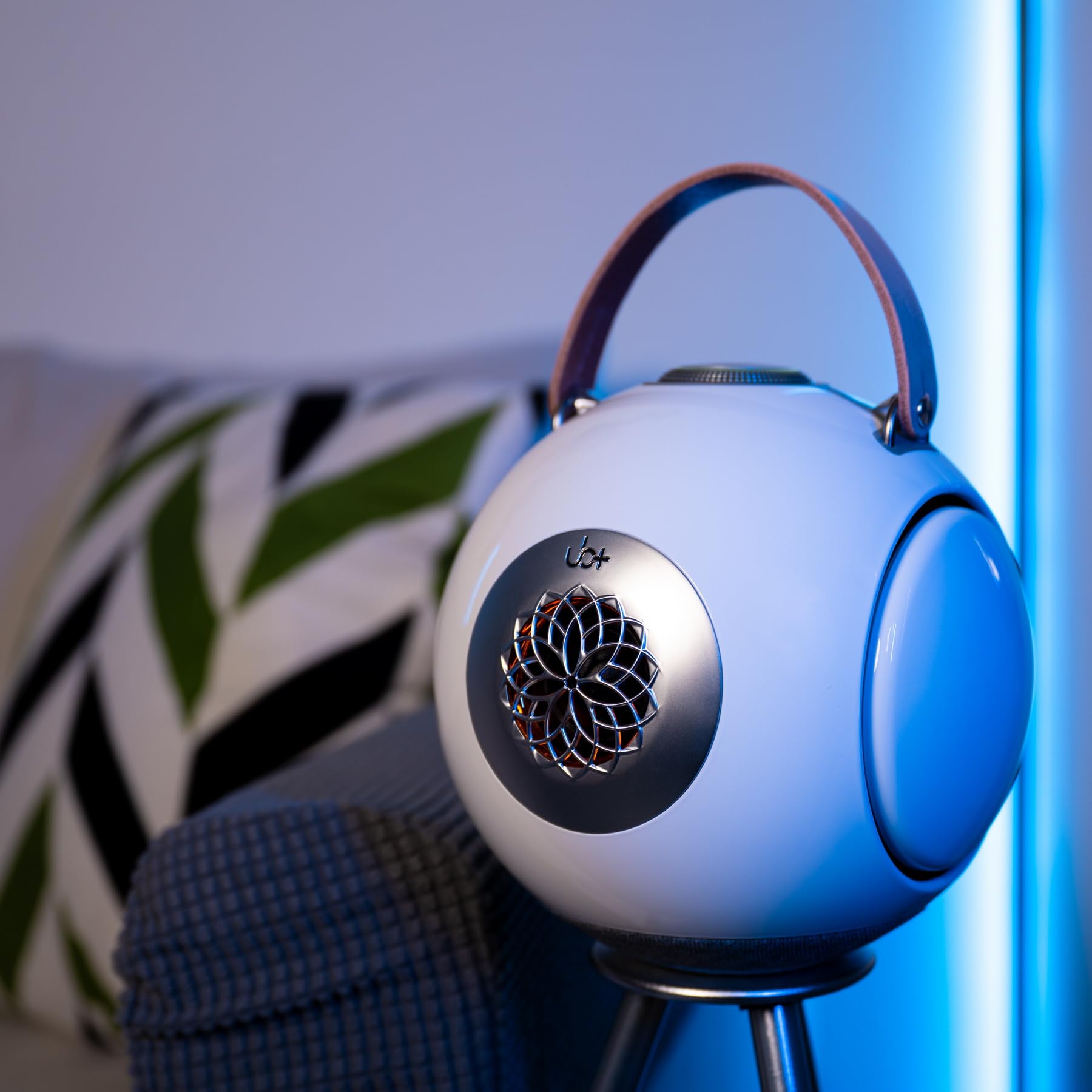 毎日￥100値下げ】UB+ dB1 (ホワイト) Bluetoothスピーカー