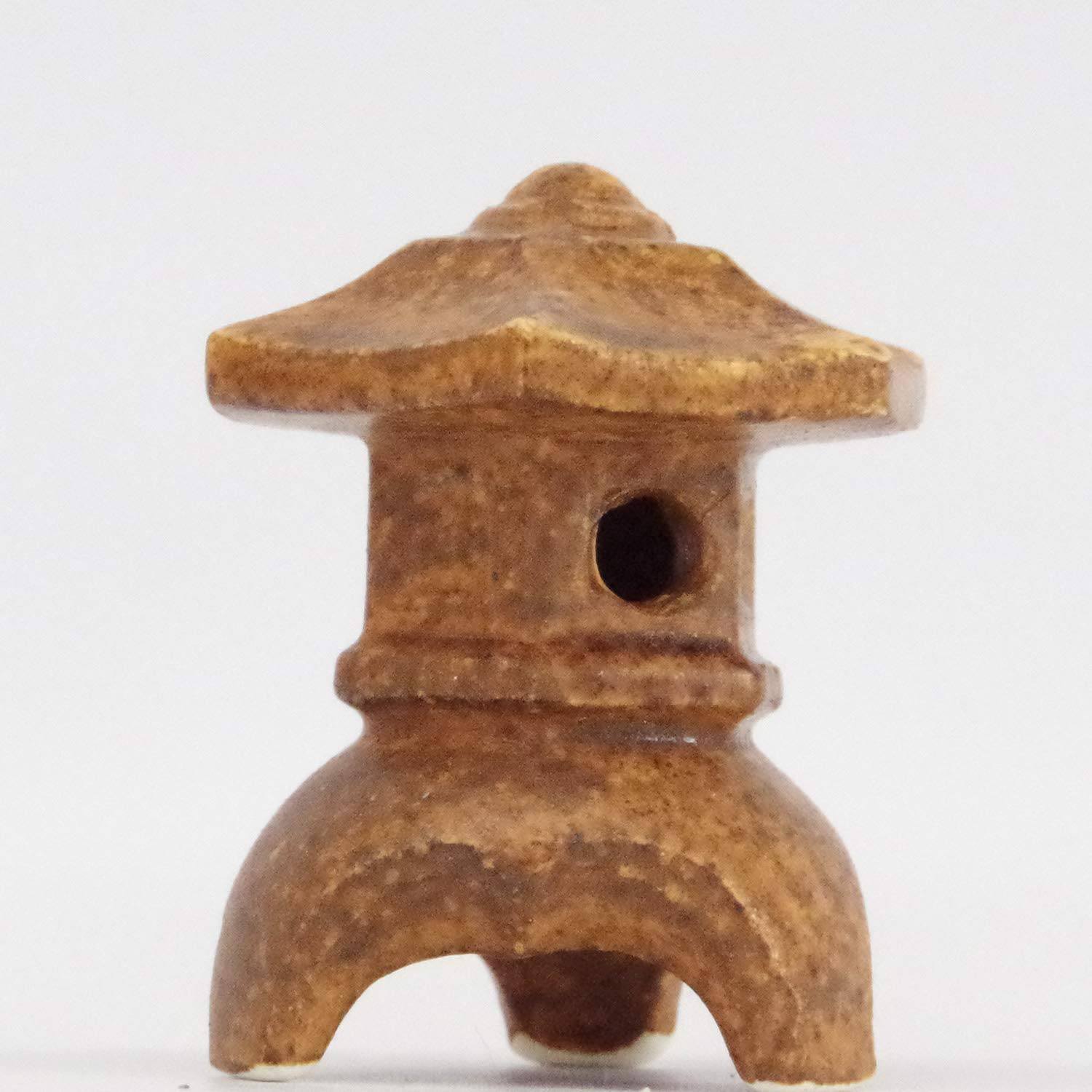 Amazon.co.jp: 【ミニチュア 灯篭 トウロウ 三つ足（茶色）】燈籠 灯籠 