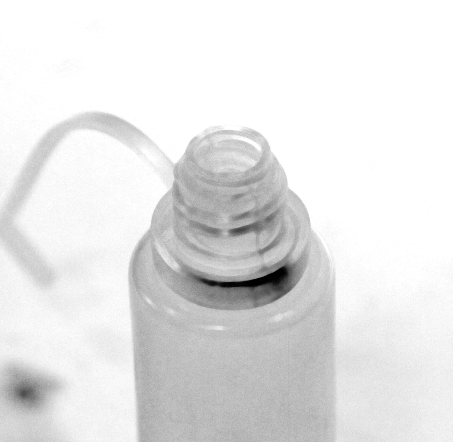 Plastic Dropper Bottles with Precision Metal Needle Tip 15 ml (1/2 oz) - Bulk Lots (50)