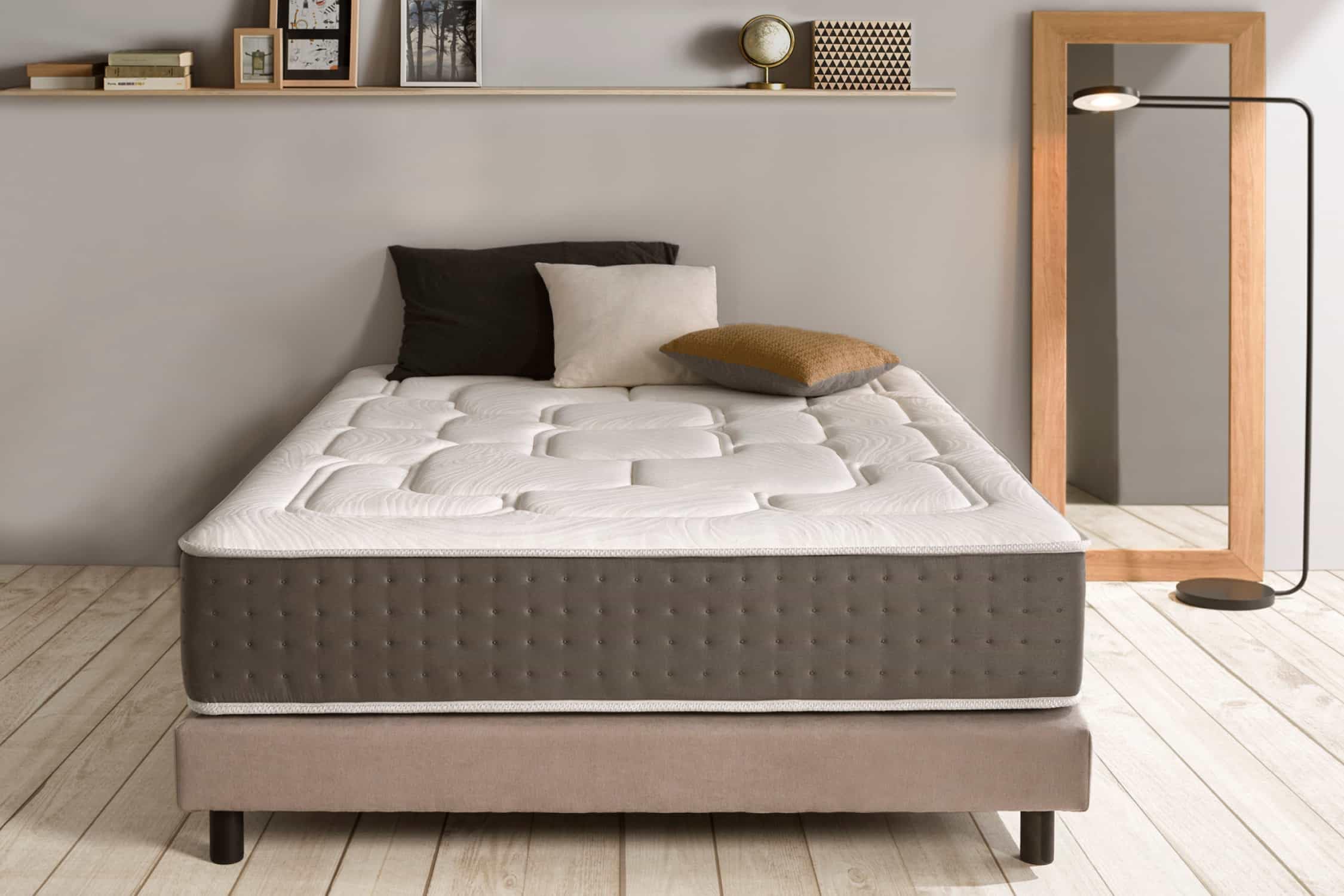 Moonia | Materac wiskoelastyczny 140X190 KingMax Multizone | Maksymalny komfort | Wysokość +/- 30 cm | Przeciwgrzybicze, przeciwbakteryjne, przeciw roztoczom | System pielęgnacji ciśnienia | Wszystkie pomiary