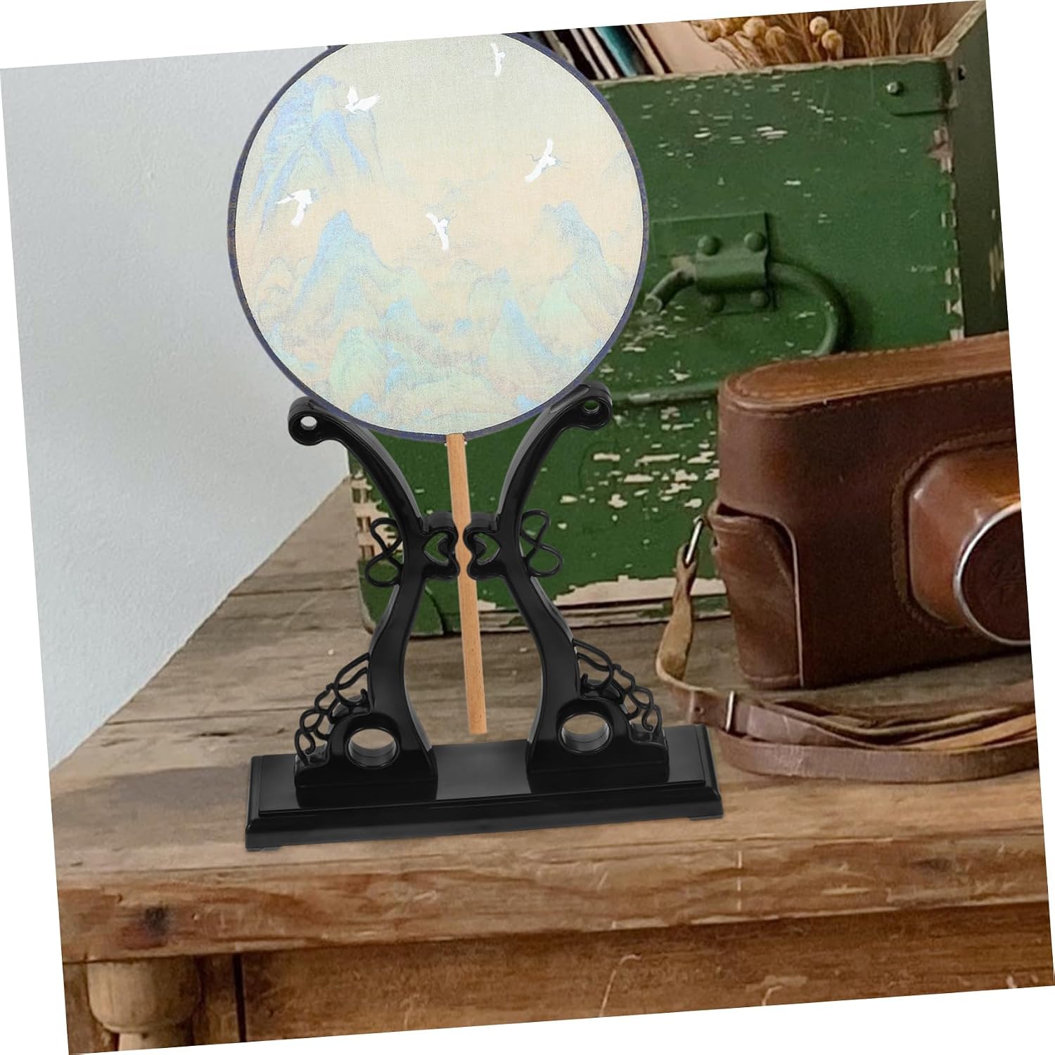 PRETYZOOM Chinese Style Round Fan Stand Holder Vintage Handheld Bracket for Displaying Classical Fans Sturdy Base Elegant Design Suitable for Home Office Use