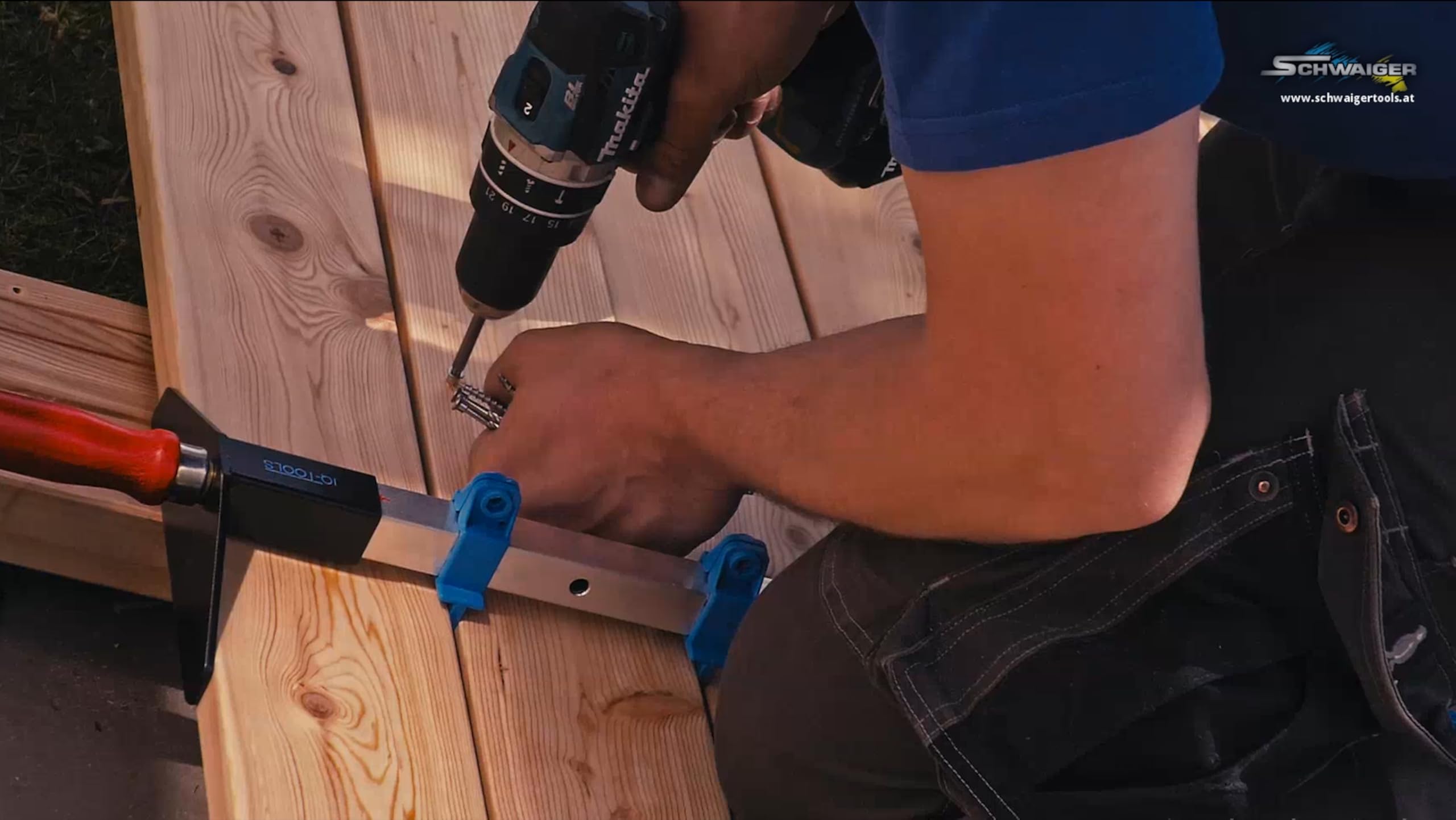 IQ-TOOLS Sargento para pavimentos de terraza con adaptador de broca de 200-770 mm, alicates para tablones con inserción de bits