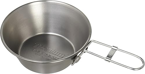 Evernew Copa Sierra de titanio con mano doblada