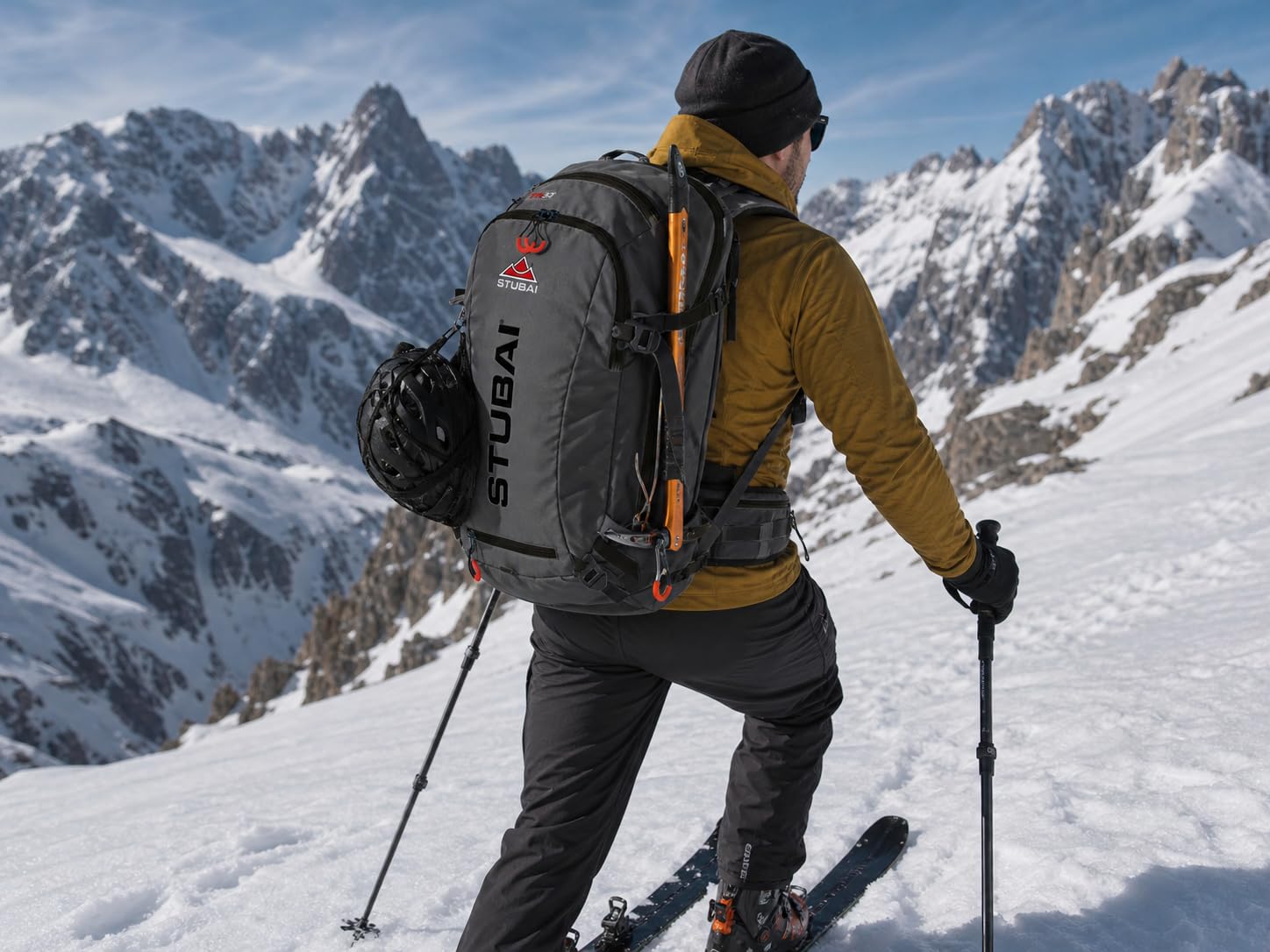 STUBAI Sac à dos ski de randonnée THIRTY 3.0 | 32 L | 1,2 kg | porte-skis/snowboard/casque/piolet | poche sécurité & lunettes | compatible système d’hydratation | Mod. 9507