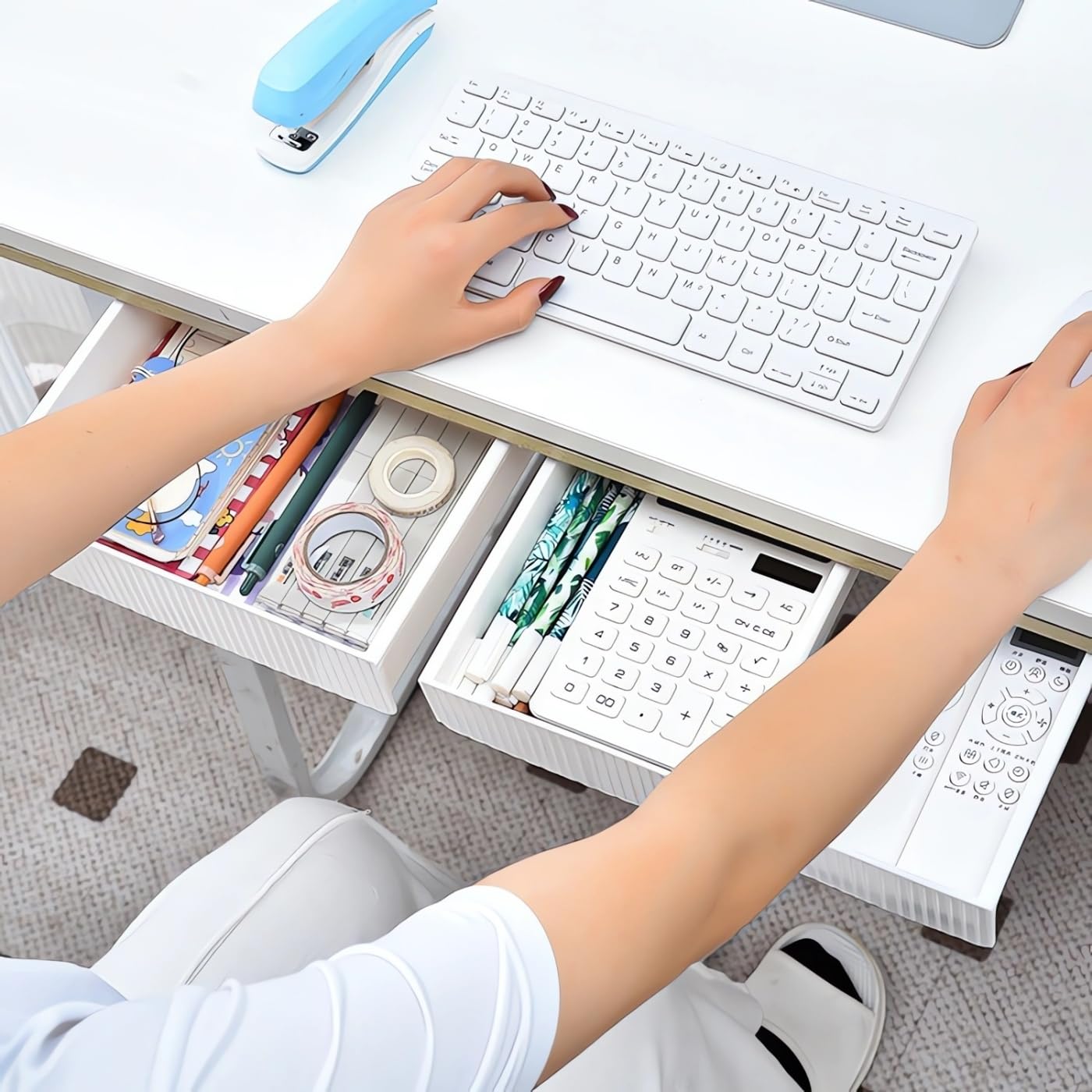 Fohome Under Desk Drawer Organizer, Self-Adhesive Hidden Pen Holder Tray, No Drilling Under Table Storage Box, Large Capacity Desktop Drawer Tray for Office Supplies & Home Organizers (Lagre)