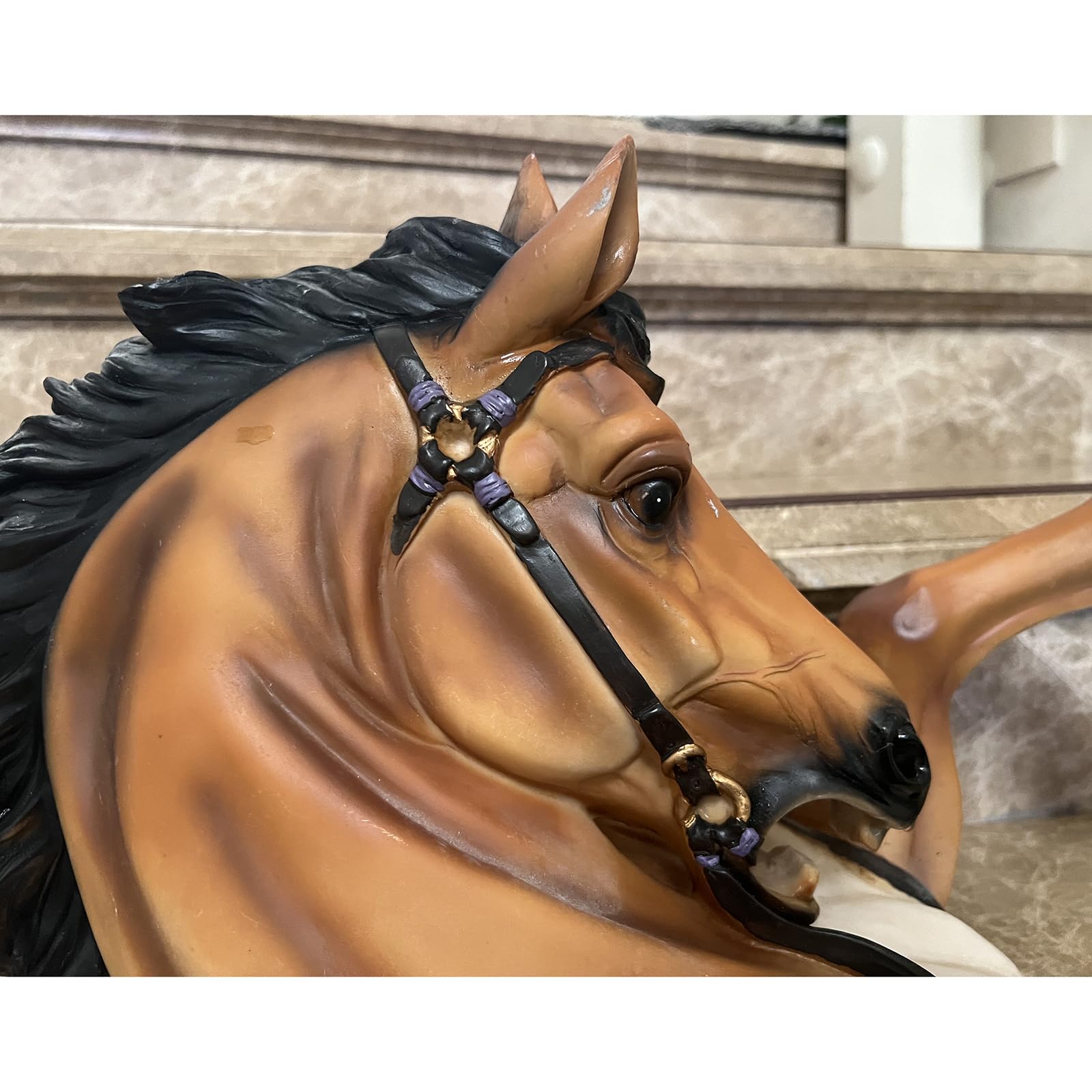 YXCQHZM Cabeza de caballo montada en la pared, busto de cabeza de caballo sintética, 57,9 cm de alto, resina rústica, taxidermia, decorativa, réplica de arte decorativo