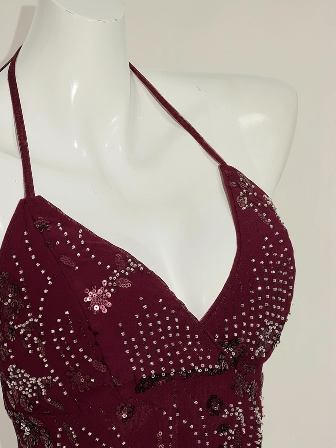 SweatyRocks Women's Sexy Sequin Halter Top Y2k Deep V Neck Backless Tops Going Out Top - Image 6