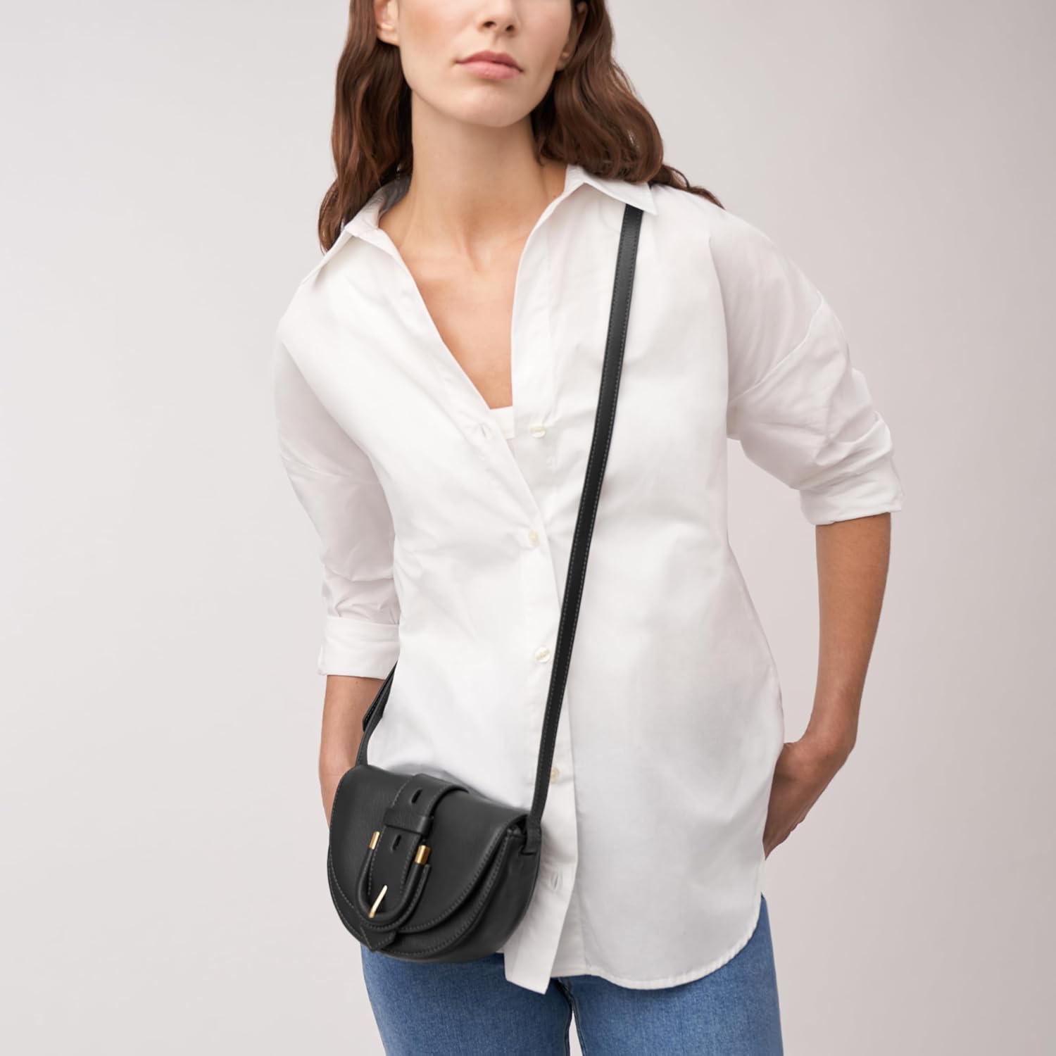 Fossil Women's Harwell Leather Small Flap Crossbody Purse Handbag - Image 2