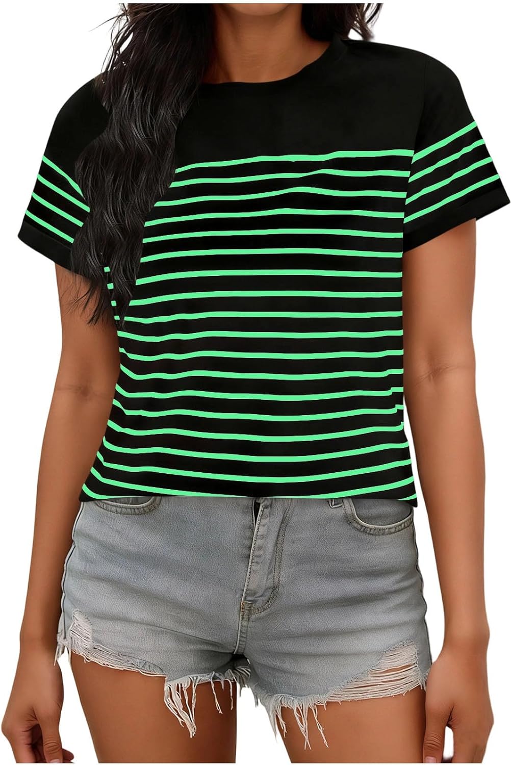 Striped Short Sleeve T Shirts for Women Crew Neck Loose Fit Blouses Summer Lightweight Fashion Casual Shirts