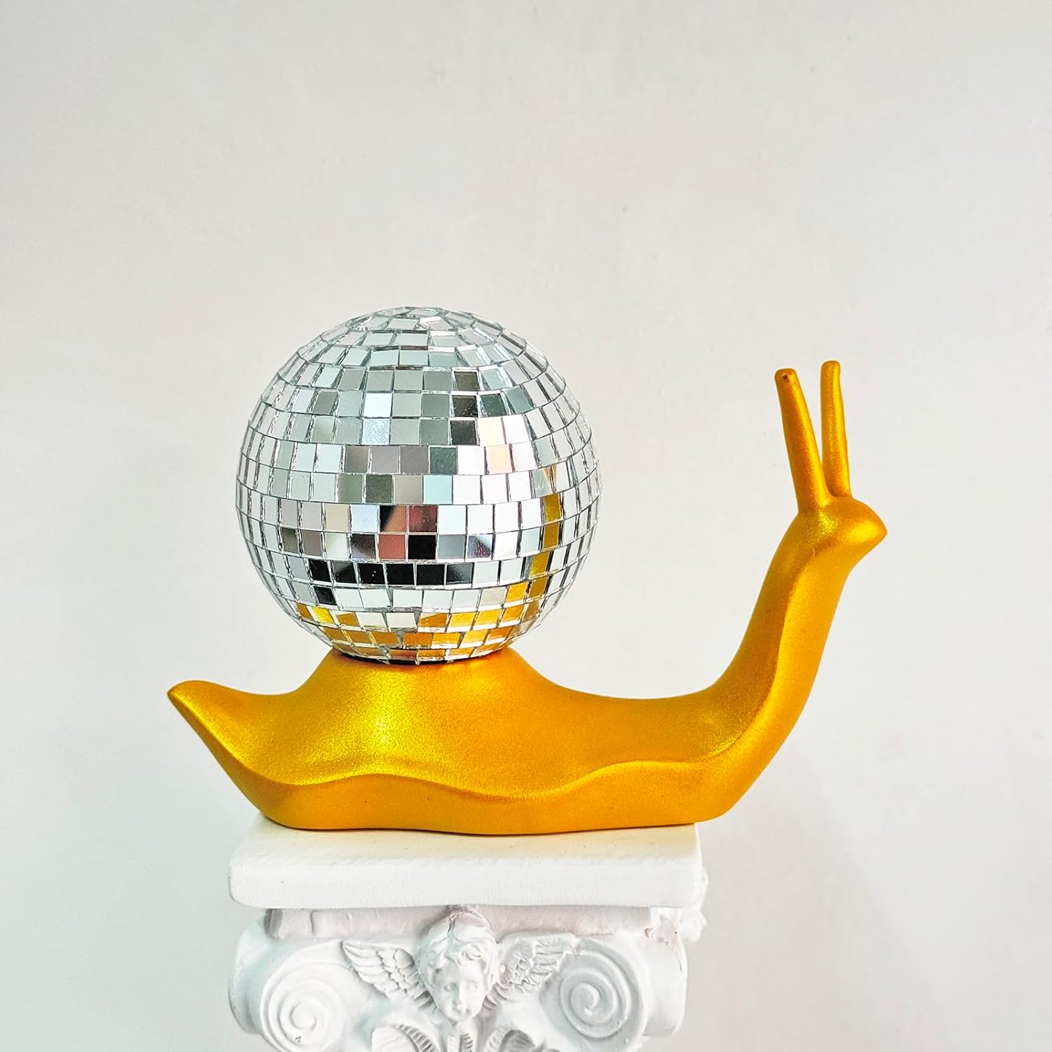 Golden Disco Snail Handmade Disco Ball Snail Figurine Home Ornaments Aesthetic Room Decor Funky Decor Sculptures and Figurines Table Ornaments Shelf Office Display Unique Gift Disco Art