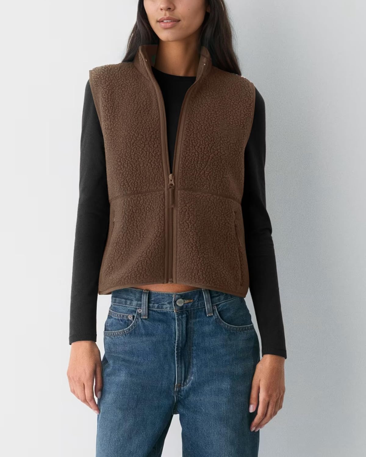 Gacaky Womens Sleeveless Cropped Fleece Vest Warm Sherpa Casual Zip Vest Fall Winter Lightweight Cozy Outerwear with Pockets - Image 7