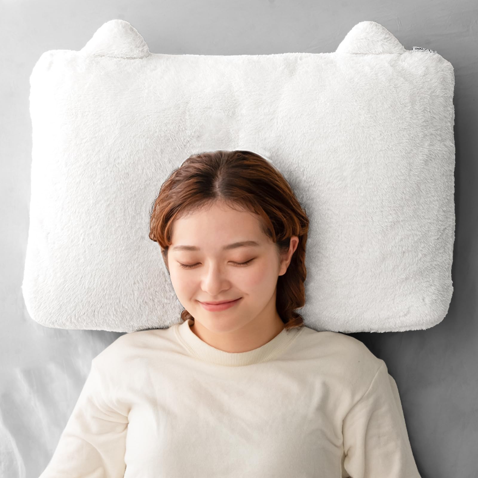 Amazon｜タンスのゲン もはや、ねこ。枕カバー ＋3.8℃温感シート