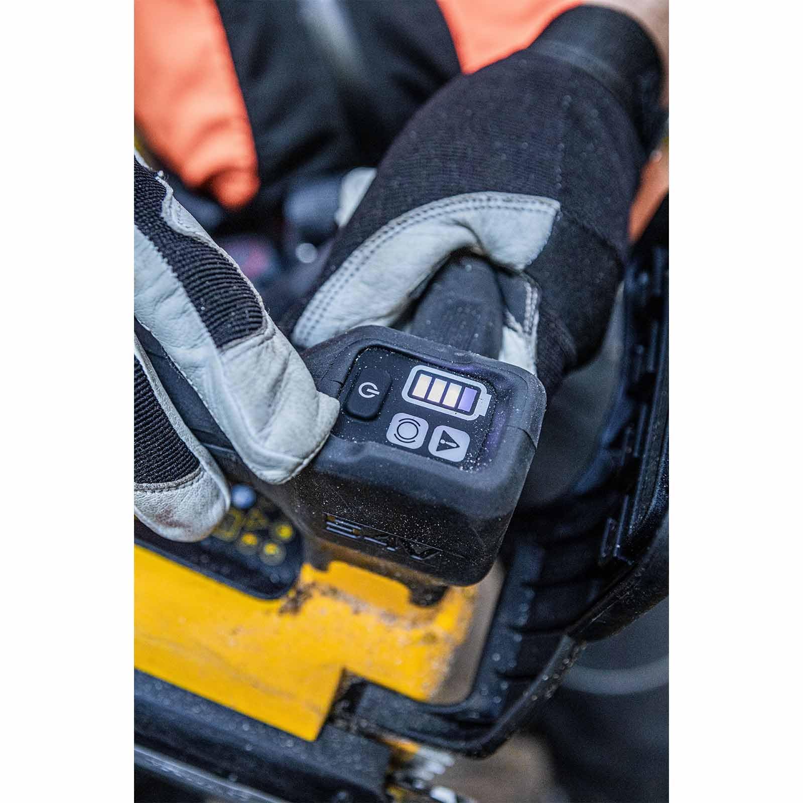 Dewalt Tronçonneuse d'élagage FlexVolt sans fil - 54V - DEWALT - 35 cm - Sans batterie - DCMCST635N-XJ