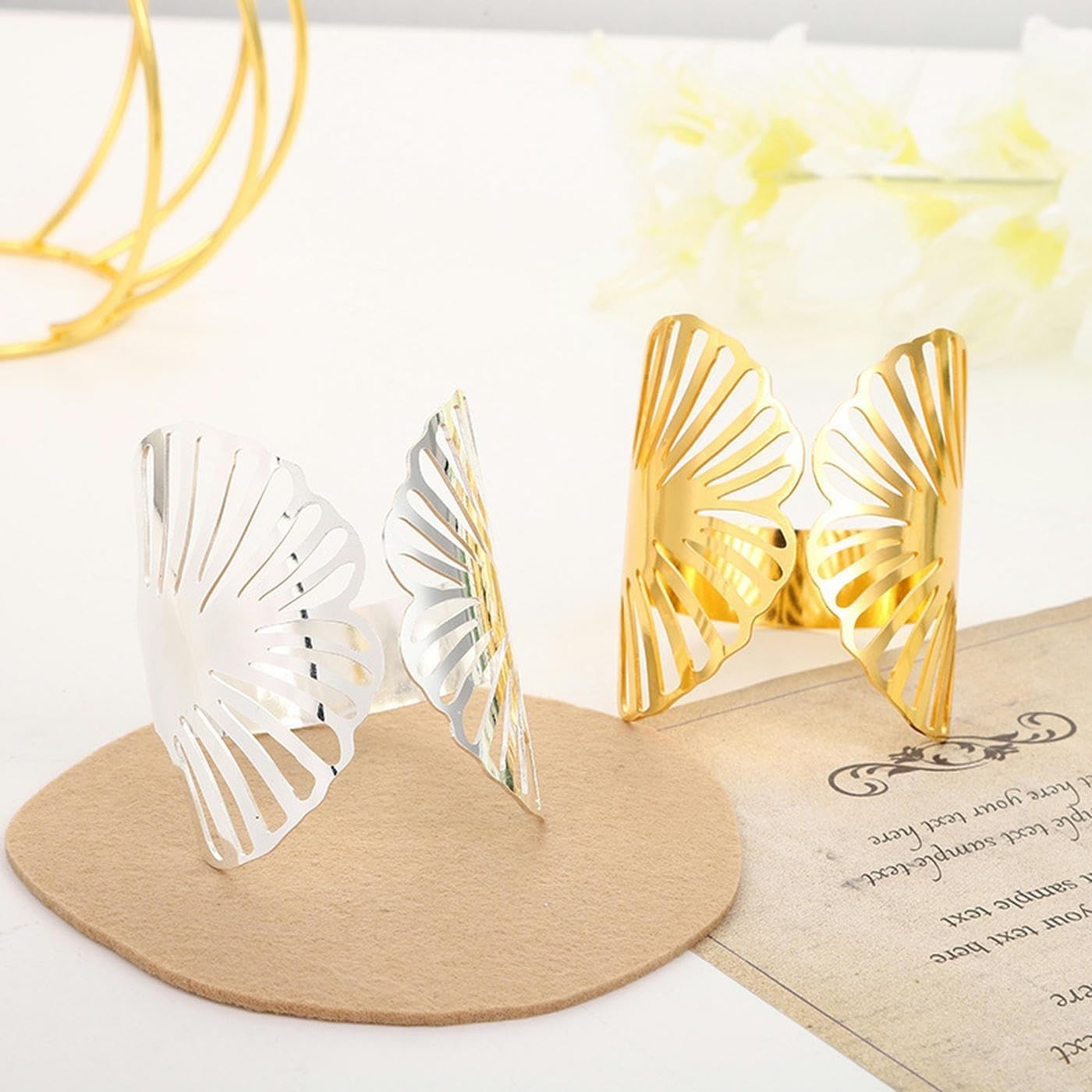 Tischdekoration Handwerk, Serviettenringe Gold/Silber 60 Stück Hochzeit Bankett Weihnachten Tischdekoration(Silver)