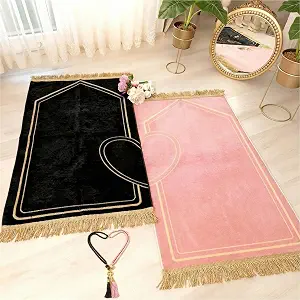 Drydiet Muslim Couple Prayer Rug Set with Heart Design and Prayer Beads, Black and Pink Travel Mats, Soft Velvet Material for Ramadan Eid Weddings and Birthdays