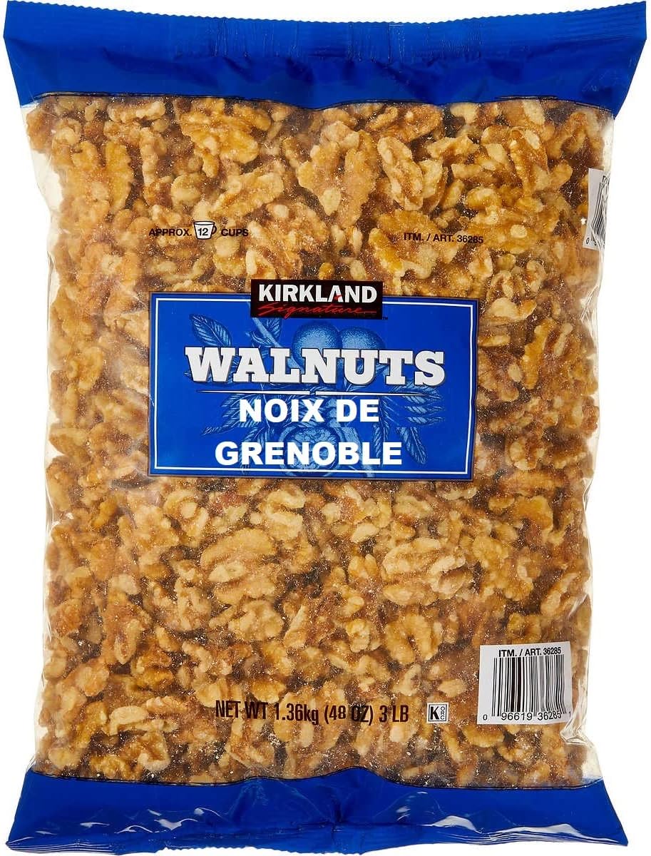 1,36kg. Raw Walnuts. Fresh from Kirkland Signature. 3 Pounds. Amazon