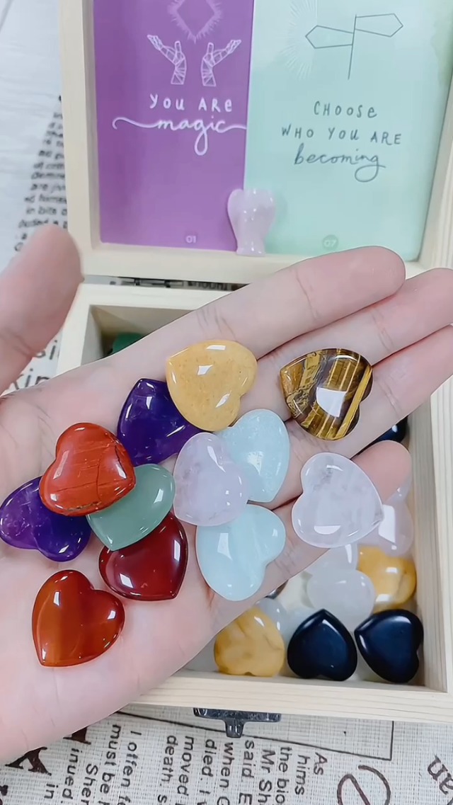 PATIKIL 20 Cuori Di Cristallo Quarzo Rosa Viola Scuro: Pietre Naturali Lucide Per Meditazione E Regalo - 4