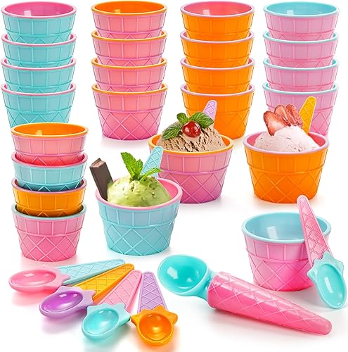 Lawei Paquete de 24 cuencos de helado reutilizables con cucharas, tazas de plástico de color caramelo de dibujos animados de 6 onzas, lindos cuencos