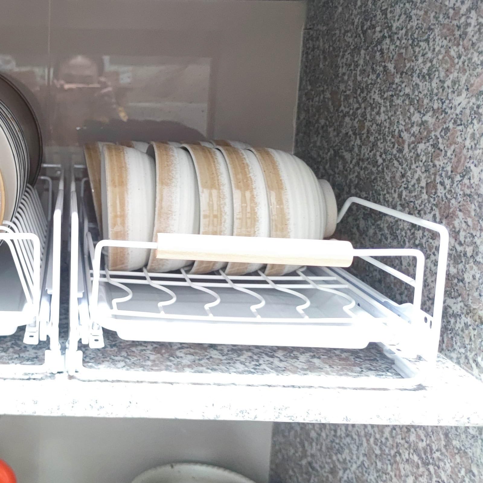 Geschirrhalter für die Küche, Dieser Geschirrtrockner ist weiß, misst 40 x 30 x 13 cm und verfügt über einen Utensilienhalter(Plate Rack)