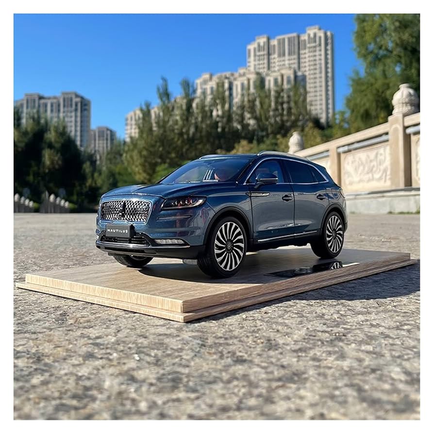 ジャダトイズ 1/18 リンカーン ナビゲーター ブルー ダイキャストモデルカー ジャダトイズ 1/18 リンカーン ナビゲーター ブルー ダイ