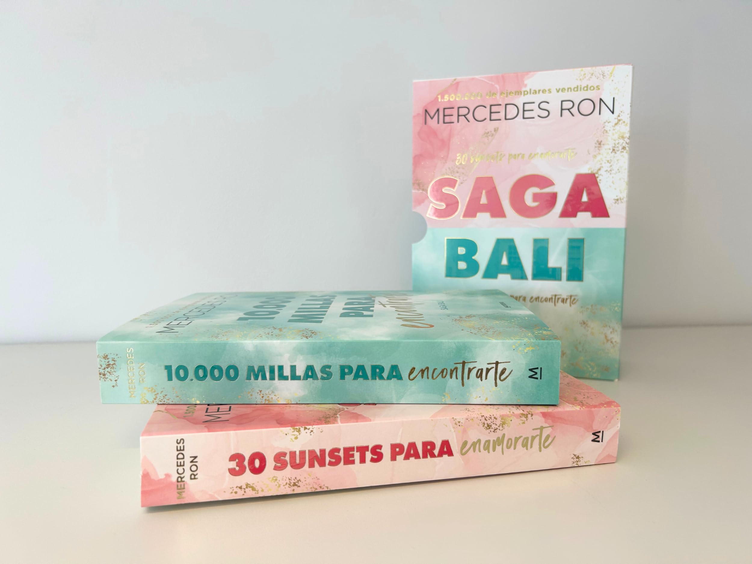 Estuche Saga Bali: 30 Sunsets para enamorarte | 10.000 millas para encontrarte (Bali) (Montena)