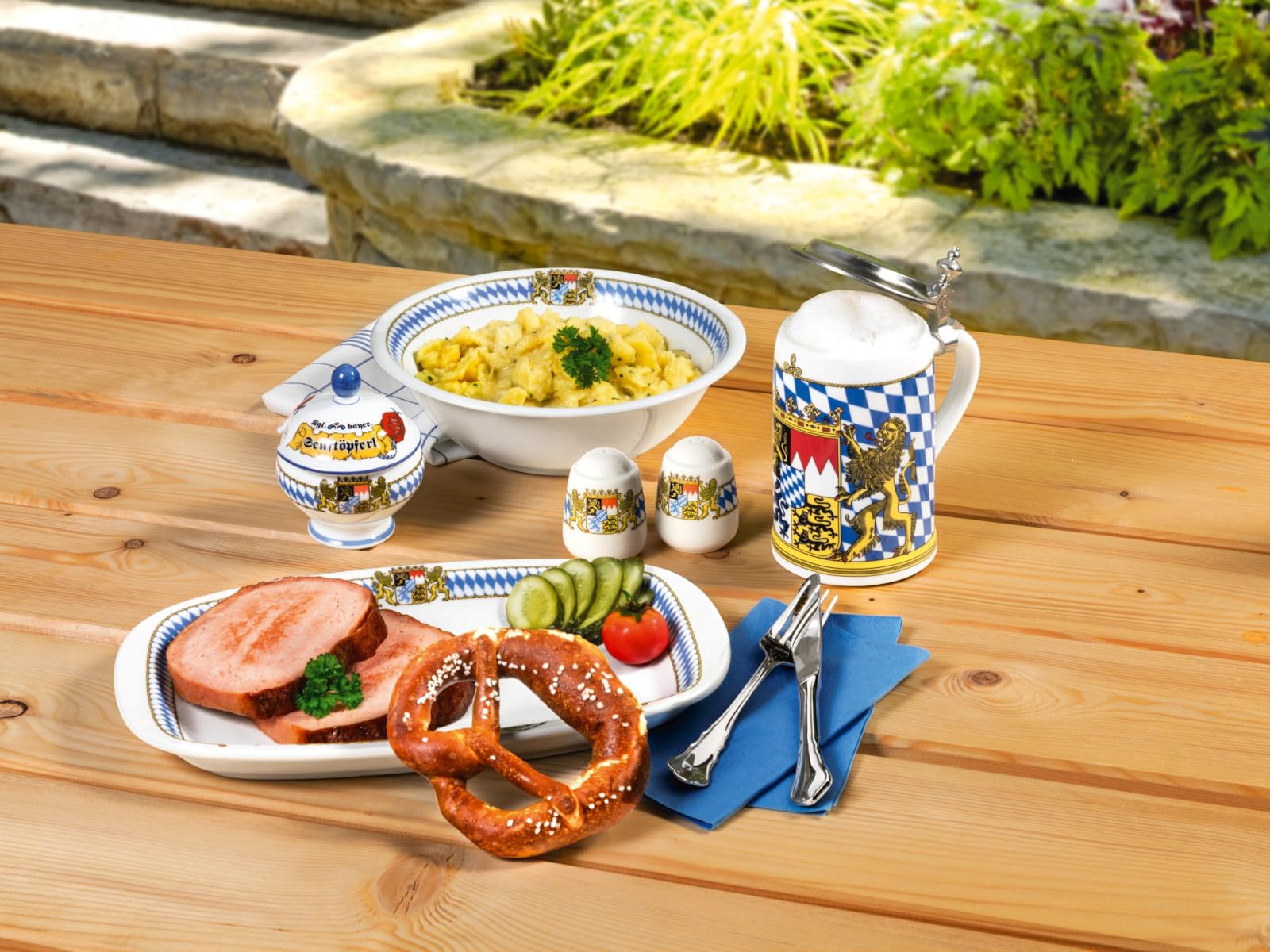 Seltmann Weiden 001.455069 Compact Terrine Löwenkopf mit Deckel 3,00 l Bayern