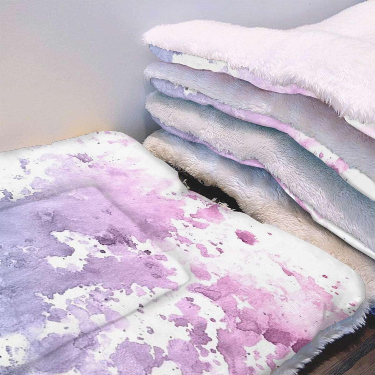 review Pink Thermal Pet Mat Bed Liner Pastel Toned Cloudy Pale Blue with Thermal Warming Body Heat Reflecting Core Pad,Washable Marble Print 18