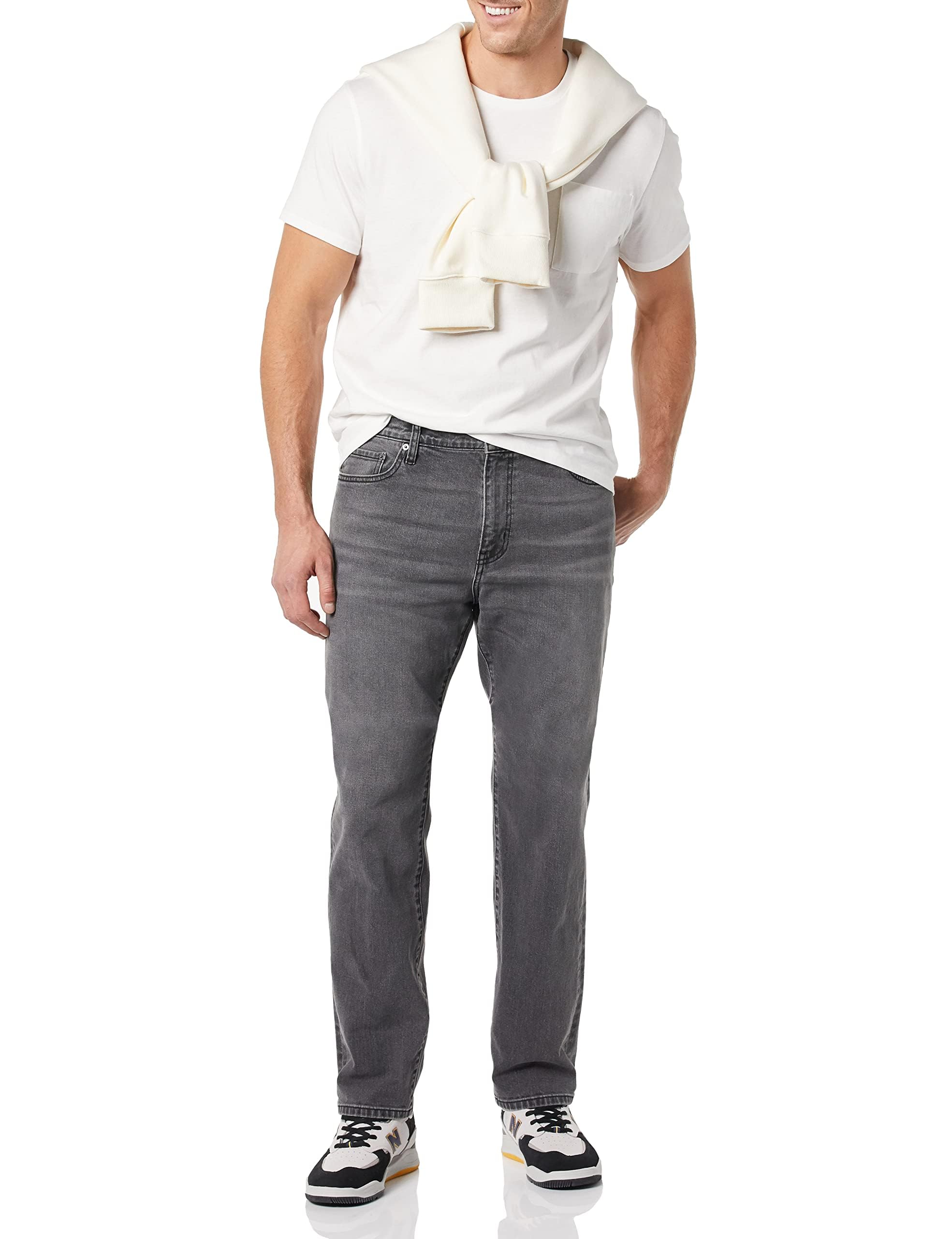 Amazon Essentials Jeans Elasticizzati con Taglio Dritto - colori fuori produzione Uomo